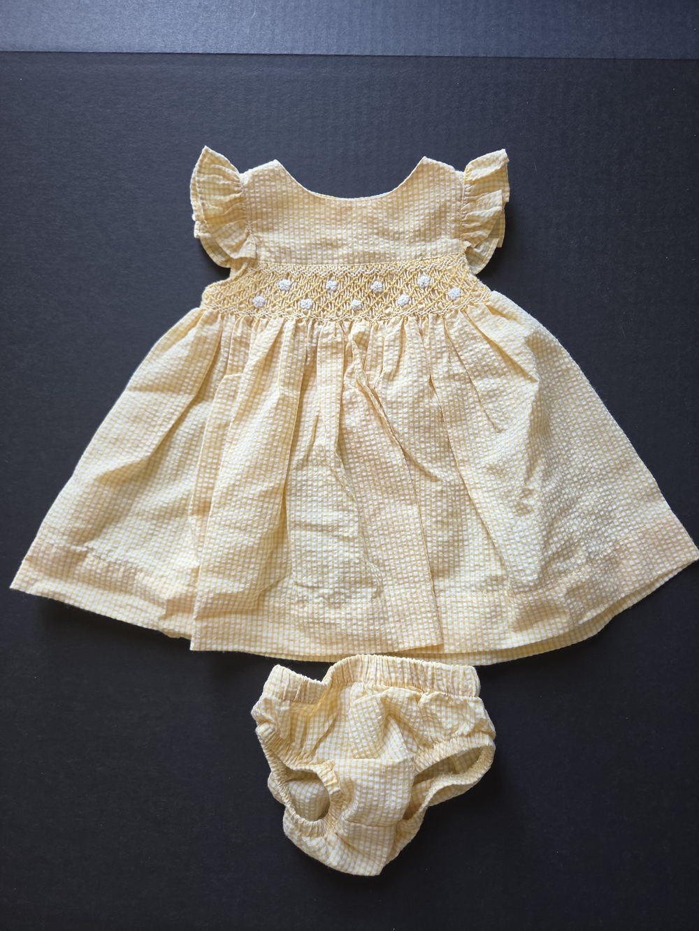 Vintage Carter's Baby Girl Yellow Gingham Smocked Dress Set Bloomer Newborn NB